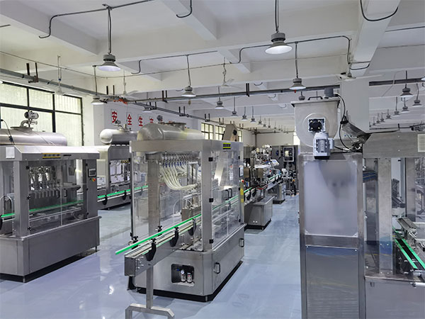 С����ͿҺ���װ��ˮ��