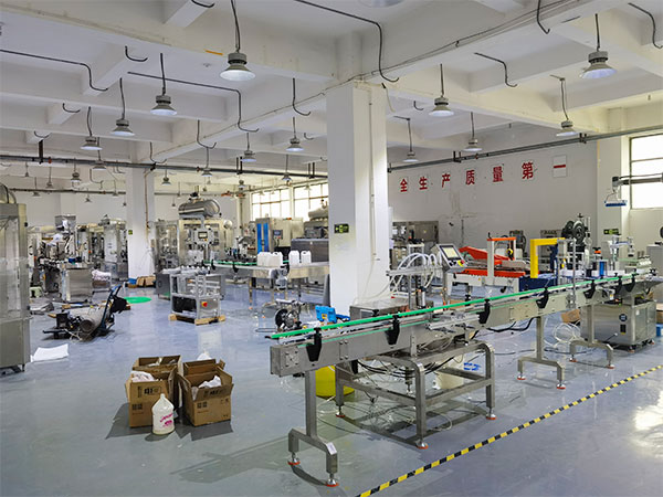 小型齿轮泵灌装机